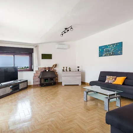 דירה Terrazza Namaste *